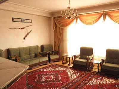 سوئیت ارزان و راحت در خیابان 22 بهمن