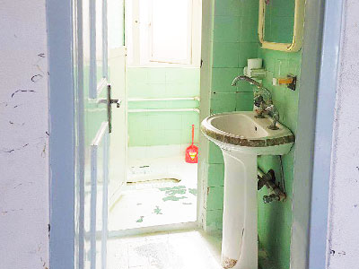 سوئیت ساده و اقتصادی در خیابان رسالت تبریز